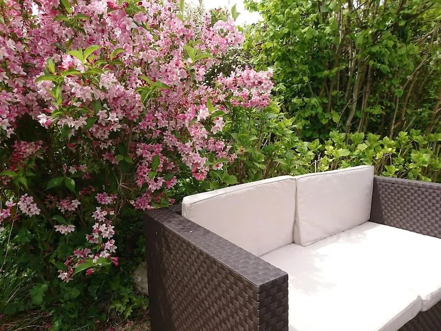 Holiday home Ti Mammig Reina Villa Guisseny