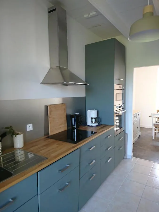 Ti Mammig Reina Villa Guisseny 0*,  France
